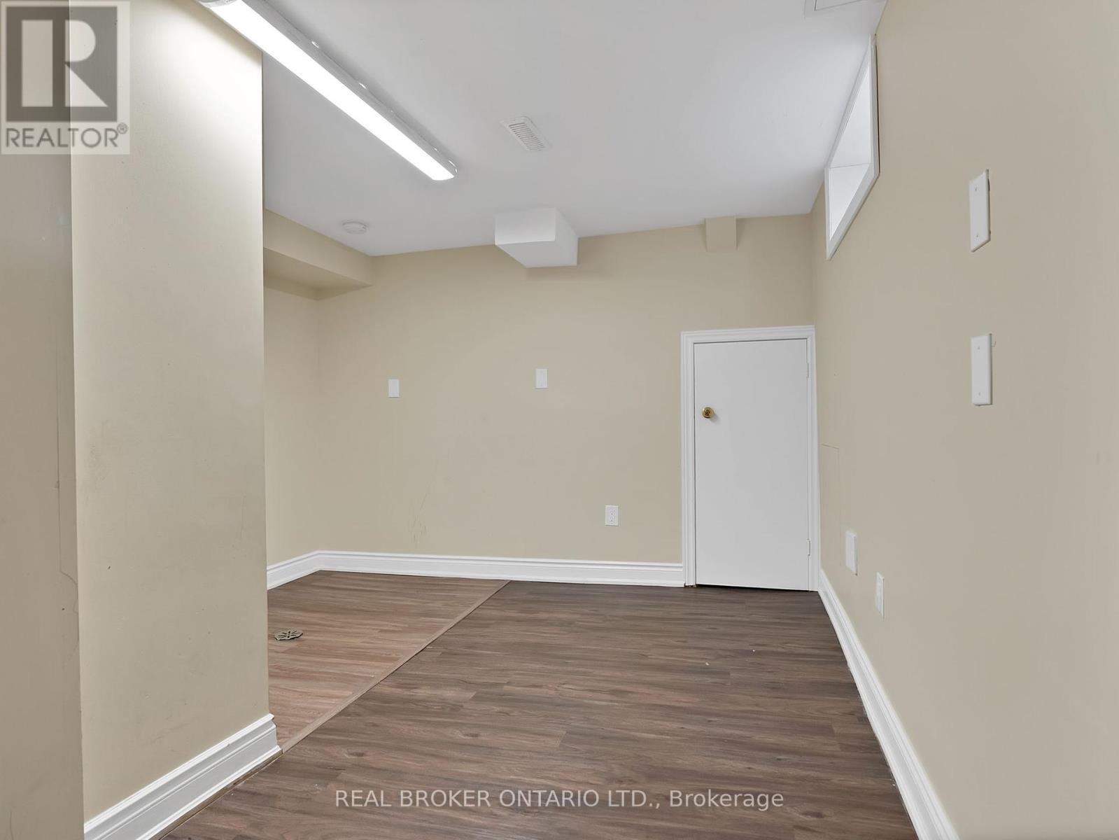 Bsmt - 251 Vodden Street E, Brampton, Ontario  L6V 1N3 - Photo 13 - W12173346
