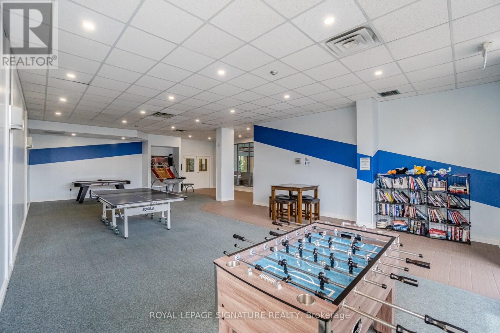 910 - 250 Webb Drive, Mississauga (City Centre), Ontario  L5B 3Z4 - Photo 22 - W12173400
