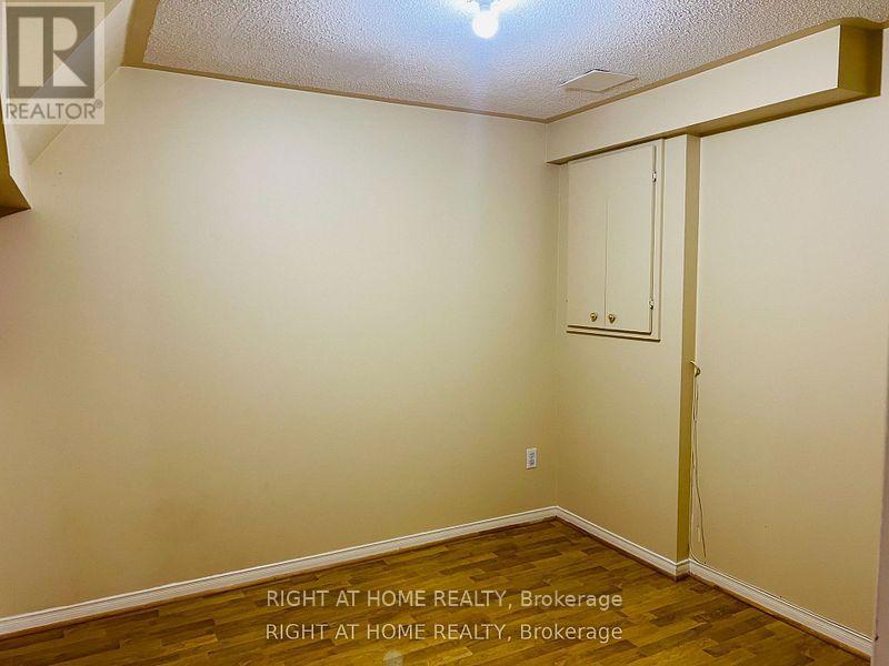 2 - 5958 Greensboro Drive, Mississauga, Ontario  L5M 5Z9 - Photo 17 - W12173401