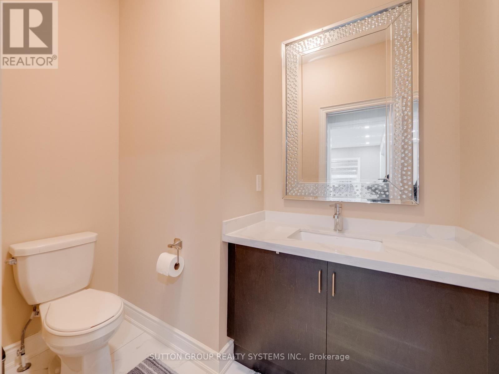 1527 Mendelson Heights, Milton, Ontario  L9E 1H3 - Photo 30 - W12173460
