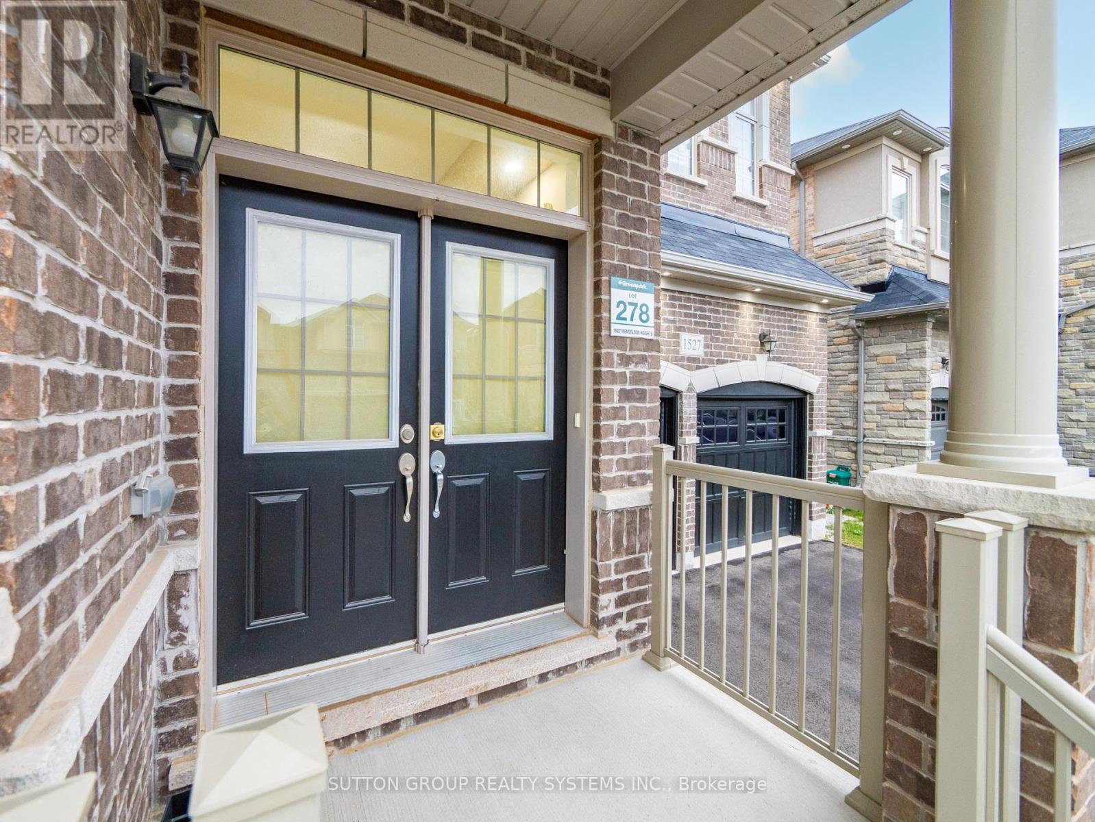 1527 Mendelson Heights, Milton, Ontario  L9E 1H3 - Photo 8 - W12173460