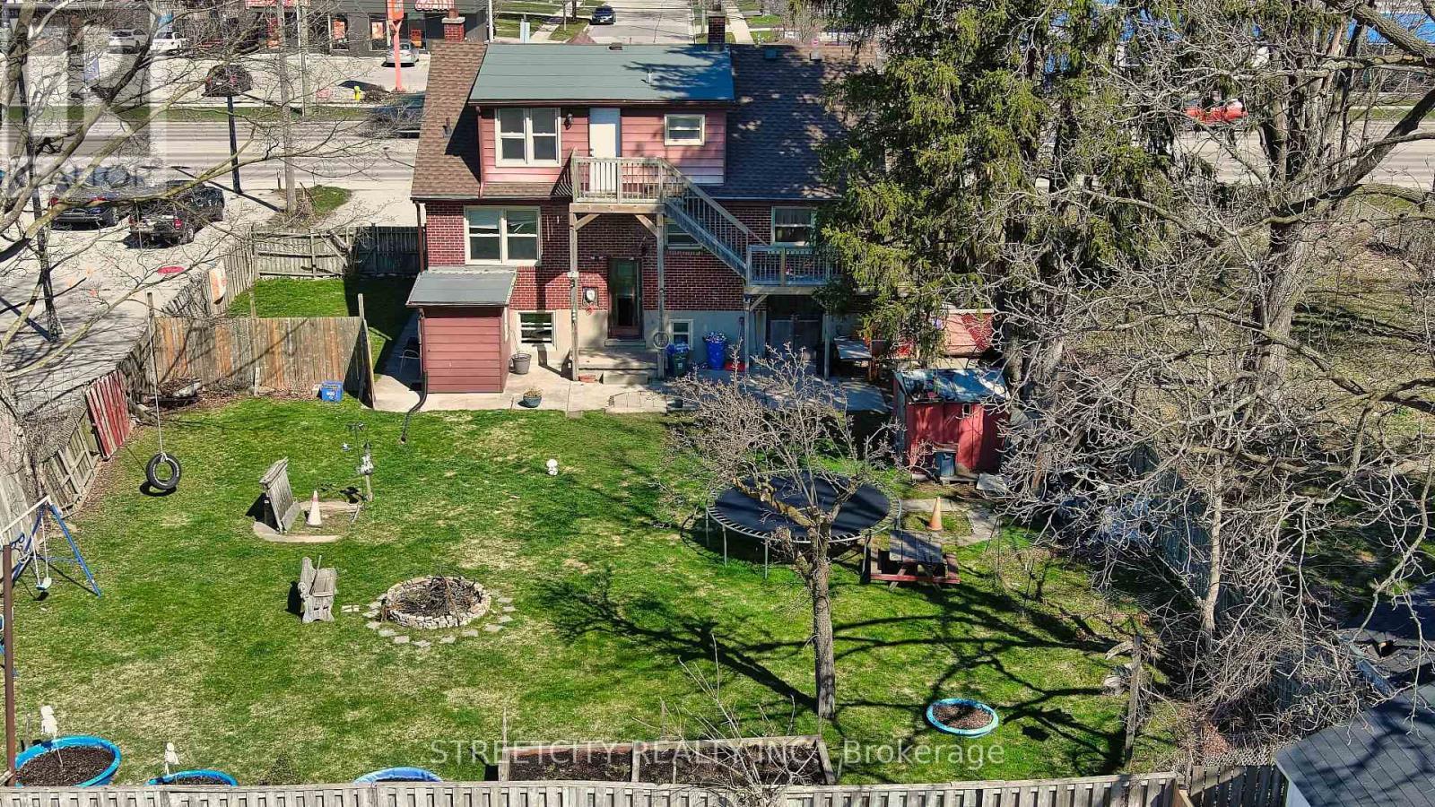 1843 Dundas Street E, London East (East H), Ontario  N5W 3E6 - Photo 42 - X12173558