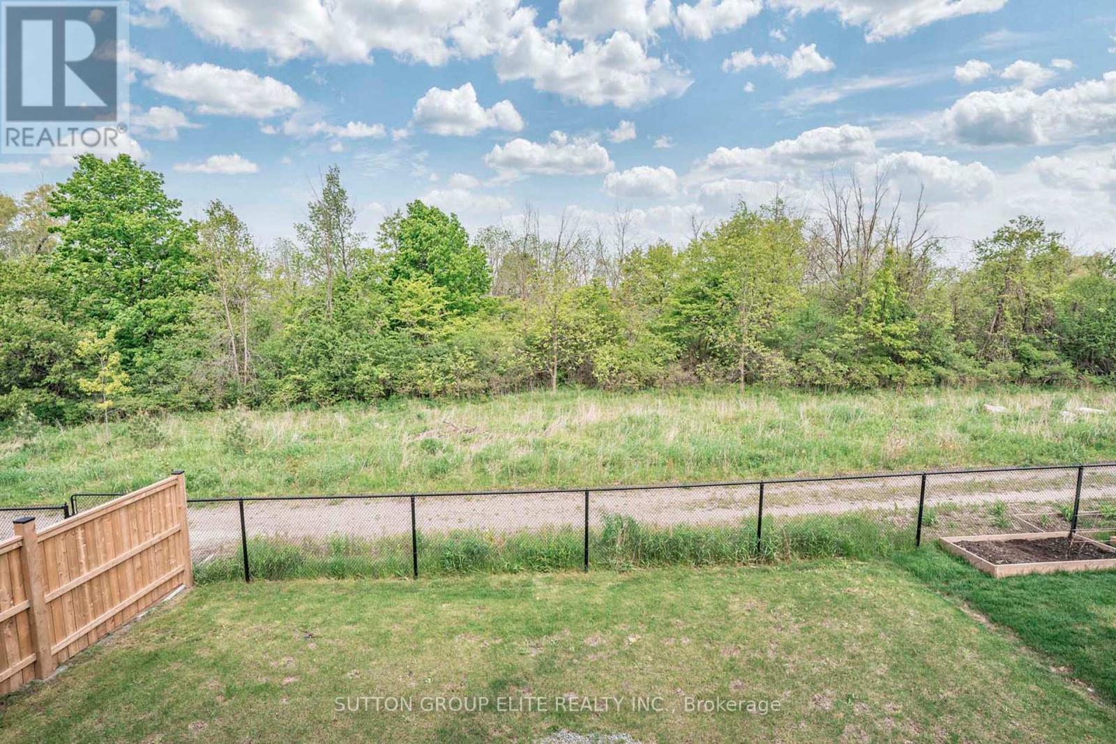 351 Humphrey Street, Hamilton, Ontario  L0R 2H1 - Photo 45 - X12173315