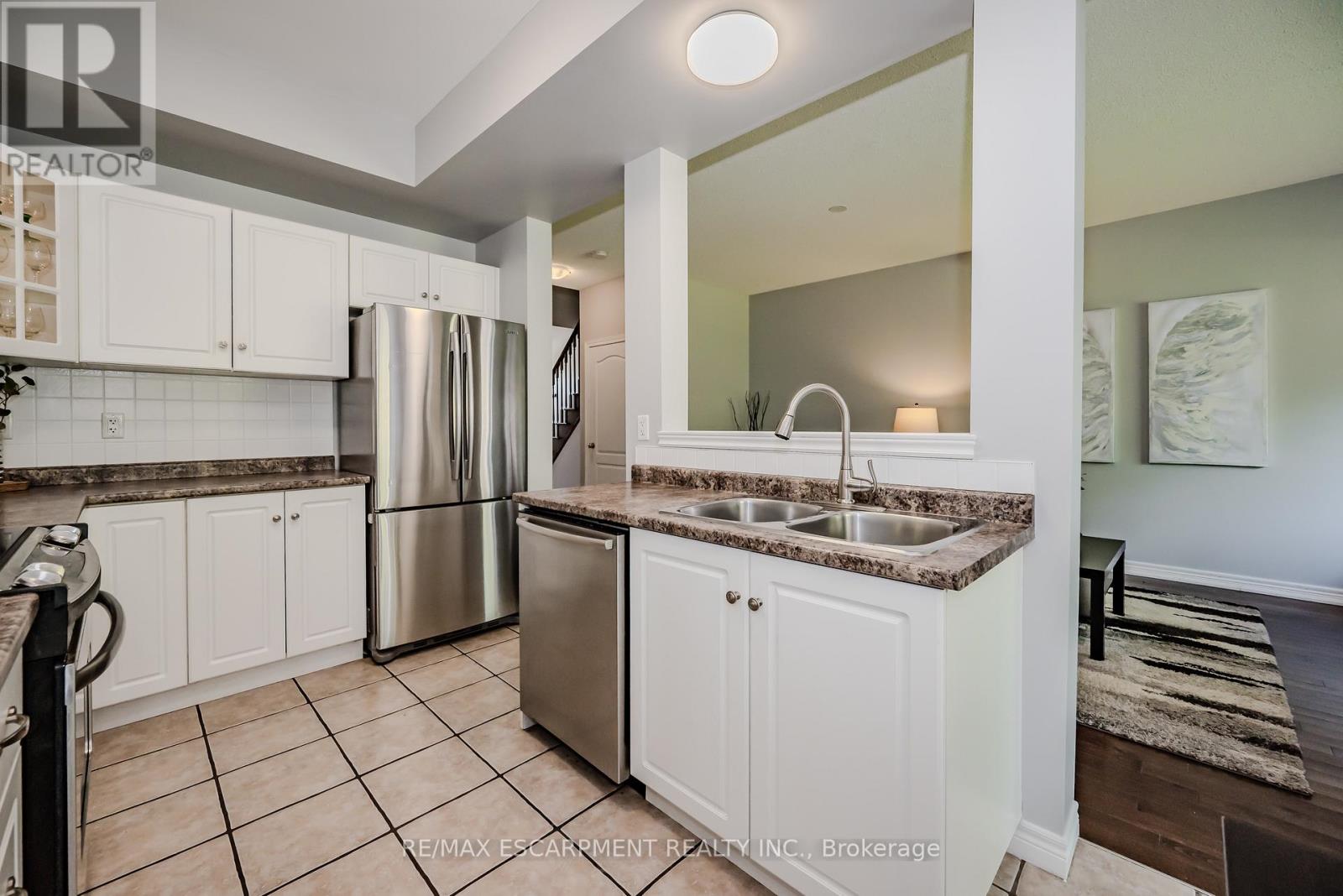 56 Liddycoat Lane, Hamilton, Ontario  L9G 0A7 - Photo 16 - X12173418