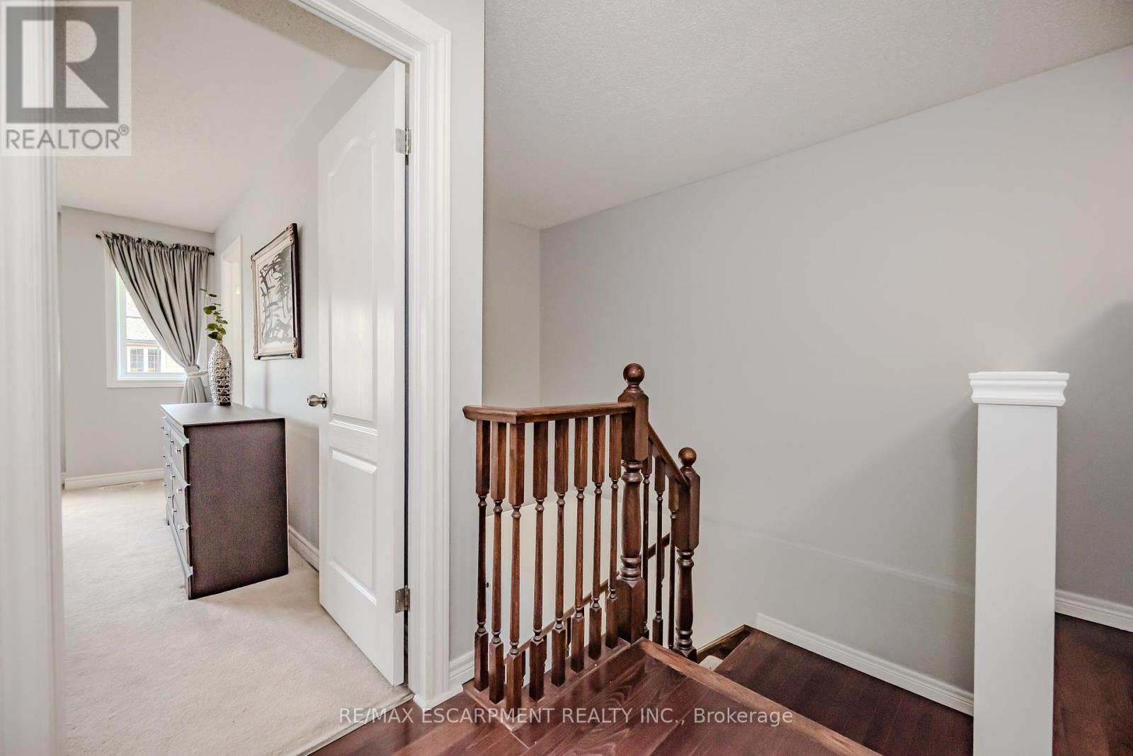 56 Liddycoat Lane, Hamilton, Ontario  L9G 0A7 - Photo 22 - X12173418