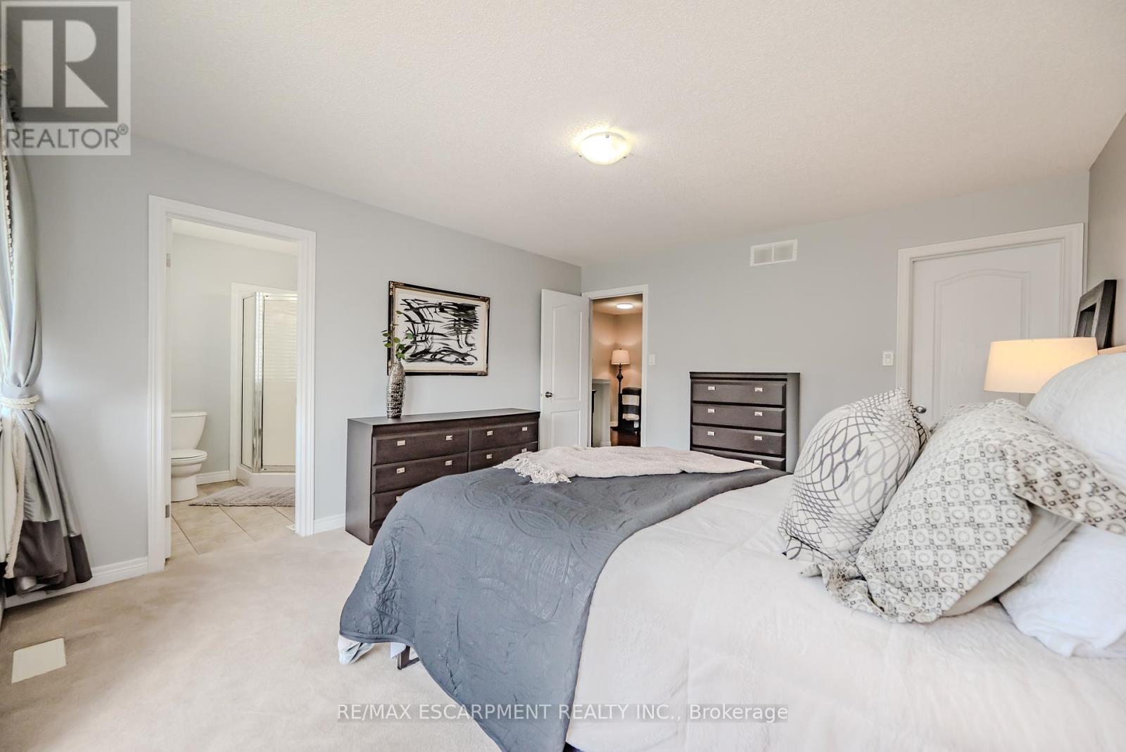 56 Liddycoat Lane, Hamilton, Ontario  L9G 0A7 - Photo 24 - X12173418