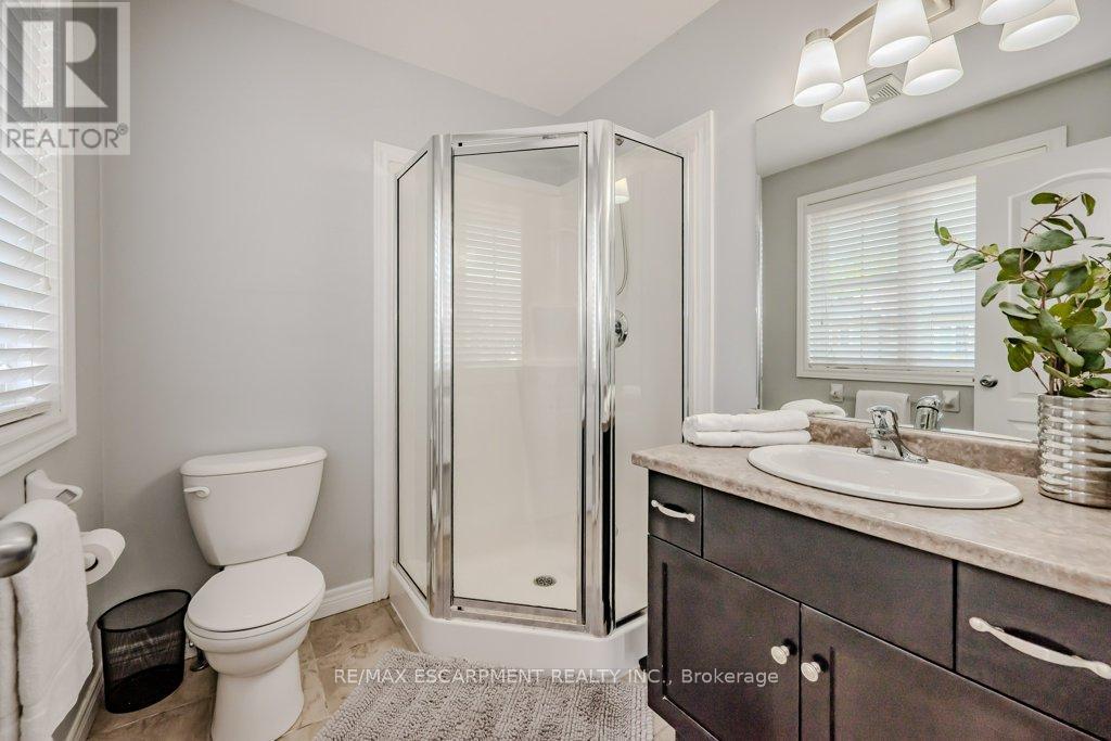 56 Liddycoat Lane, Hamilton, Ontario  L9G 0A7 - Photo 26 - X12173418