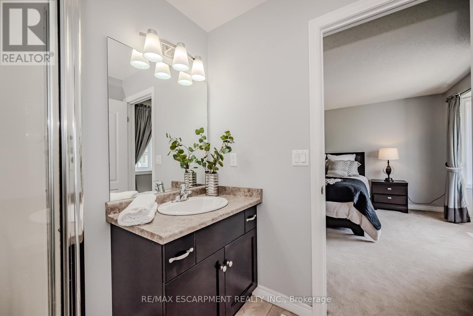 56 Liddycoat Lane, Hamilton, Ontario  L9G 0A7 - Photo 27 - X12173418