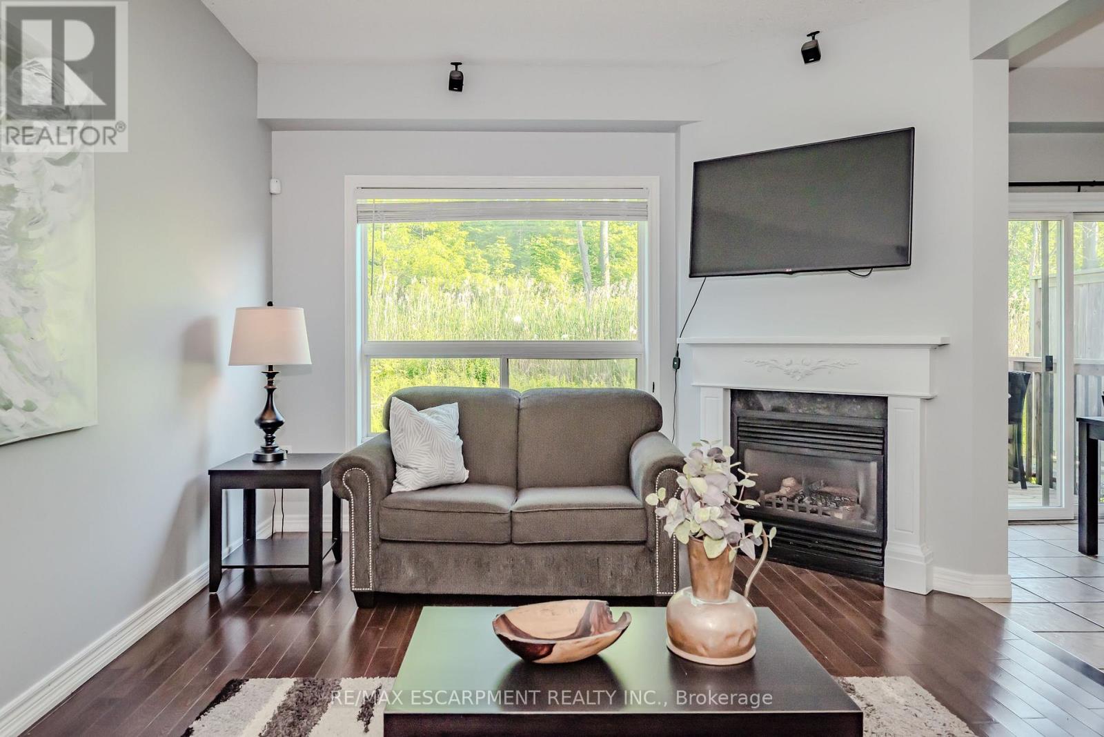 56 Liddycoat Lane, Hamilton, Ontario  L9G 0A7 - Photo 8 - X12173418