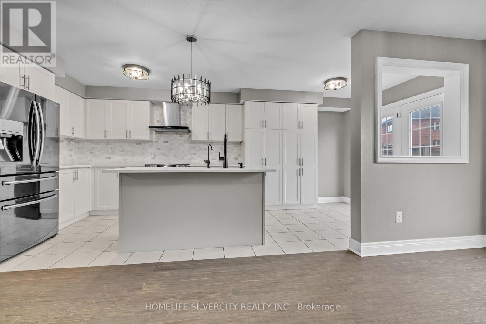 390 Thompson Street, Woodstock, Ontario  N4T 0G6 - Photo 8 - X12173452