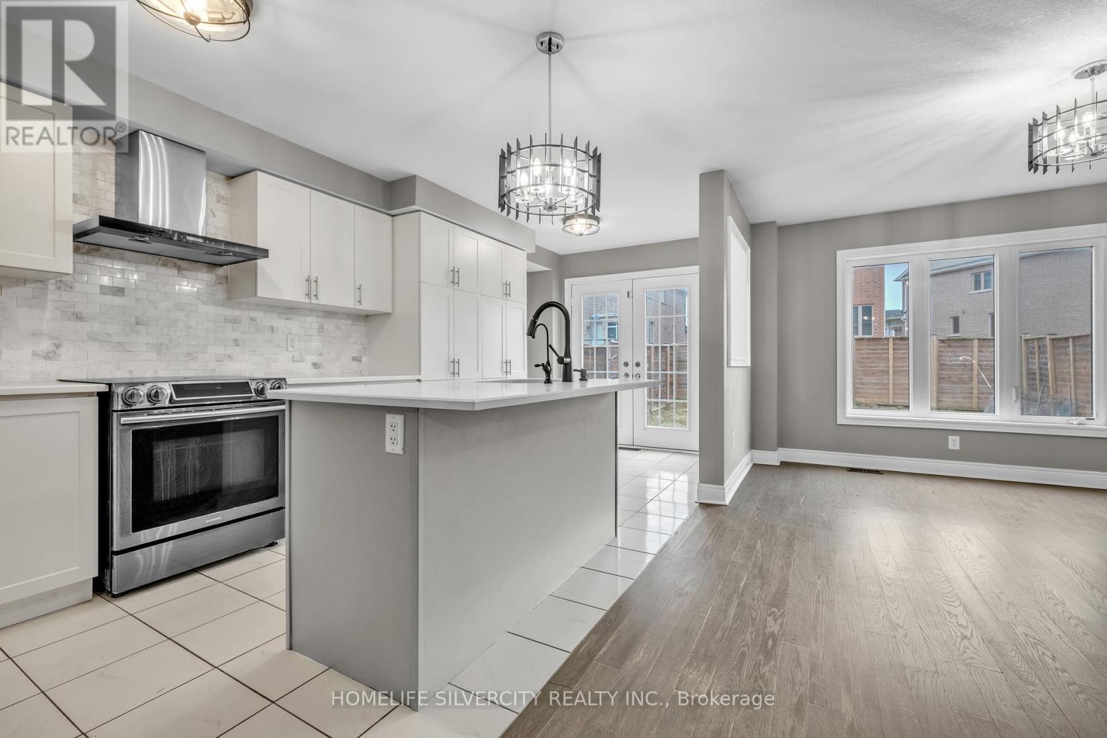 390 Thompson Street, Woodstock, Ontario  N4T 0G6 - Photo 9 - X12173452