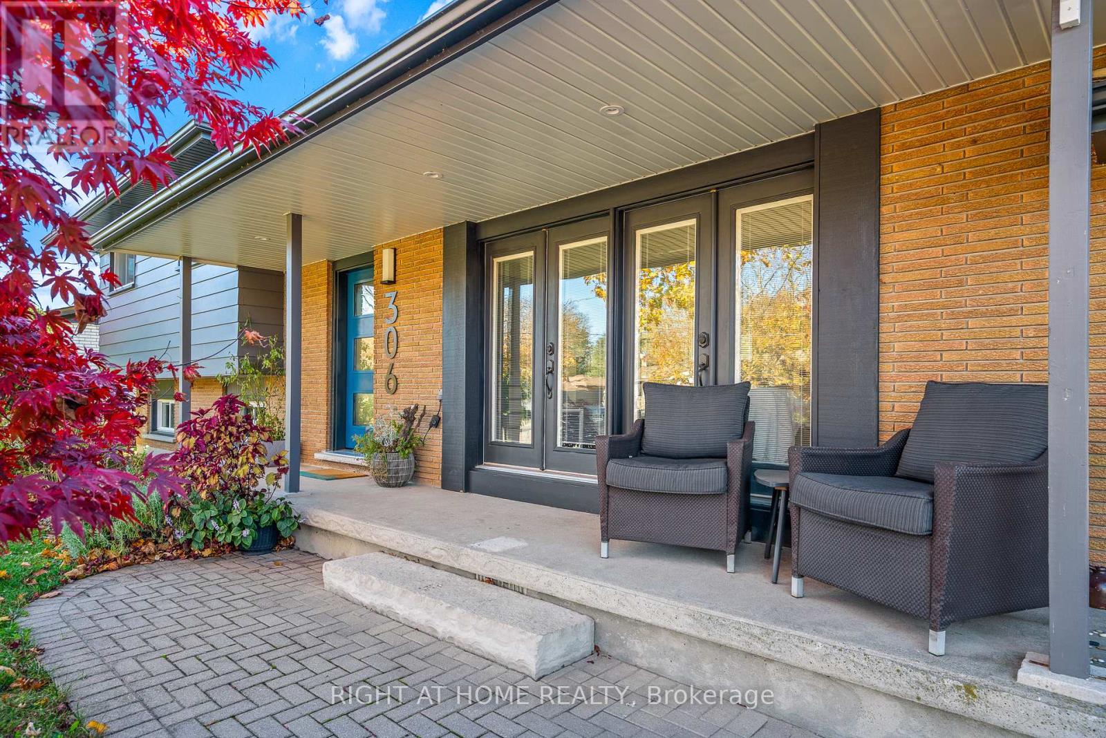 306 Centre Street, Niagara-On-The-Lake, Ontario  L0S 1J0 - Photo 13 - X12173475