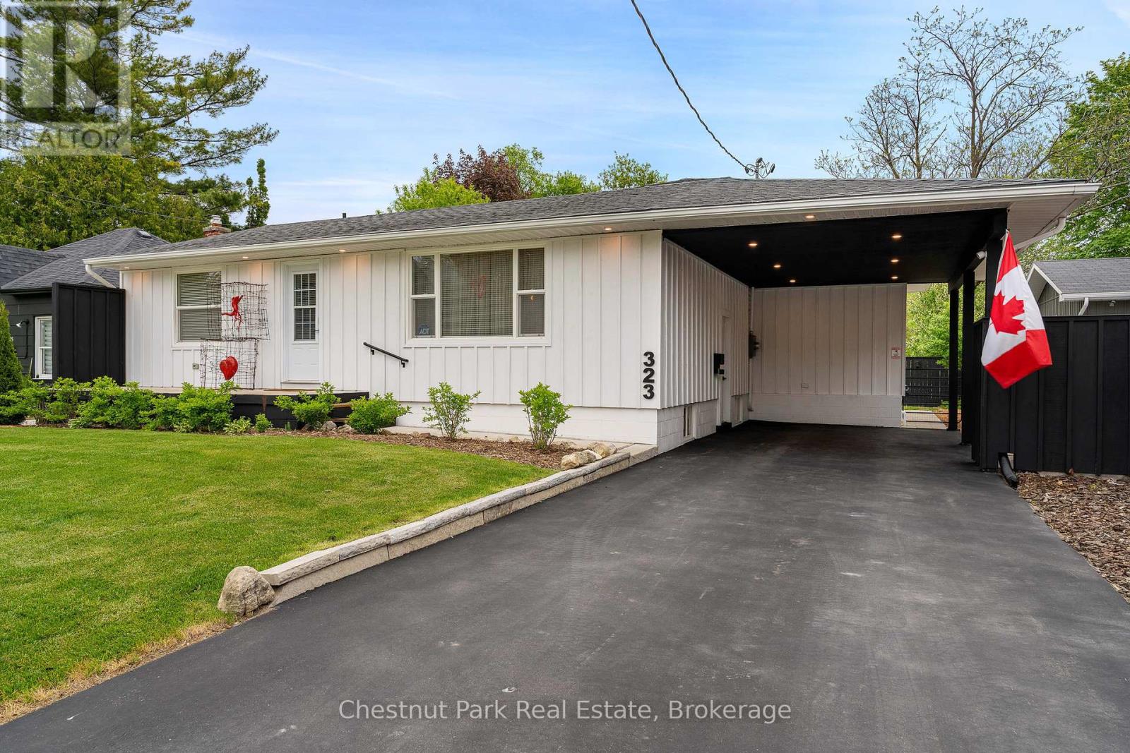 Property at 323 OAK STREET image 2