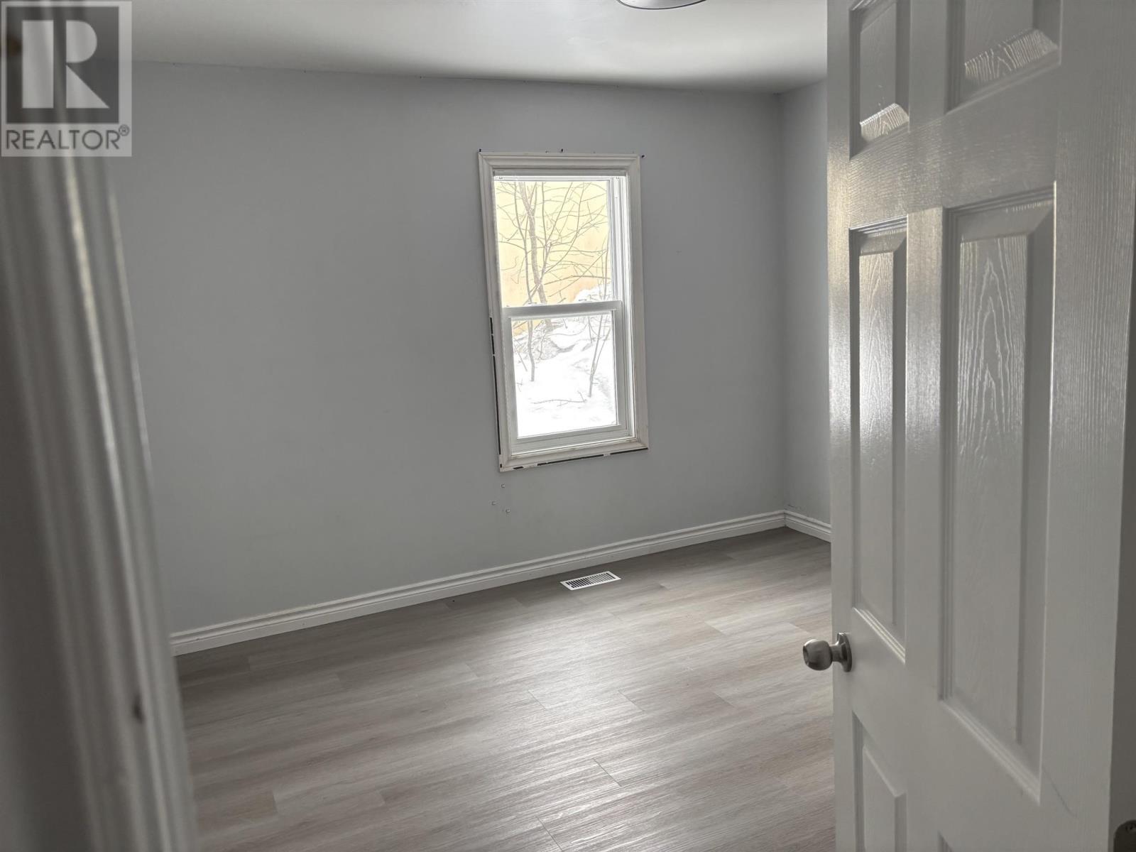 254 Goulais Ave, Sault Ste. Marie, Ontario  P6C 4Z9 - Photo 6 - SM251142