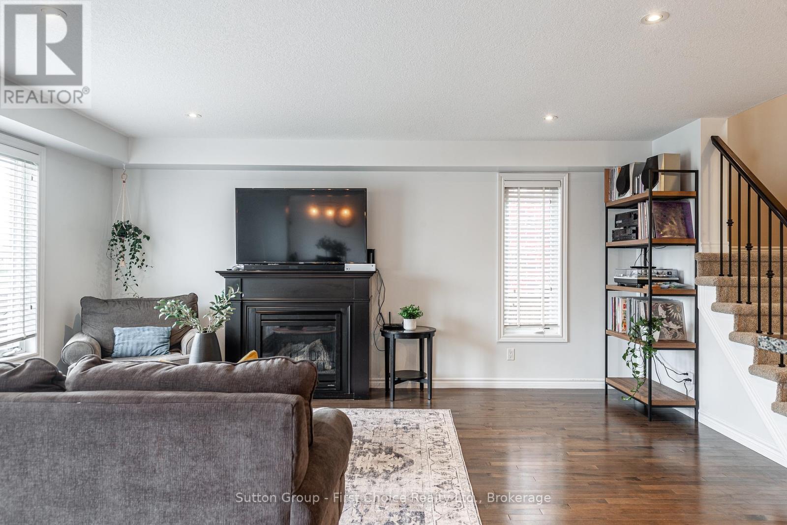 566 Forman Avenue, Stratford, Ontario  N5A 0C6 - Photo 22 - X12173518