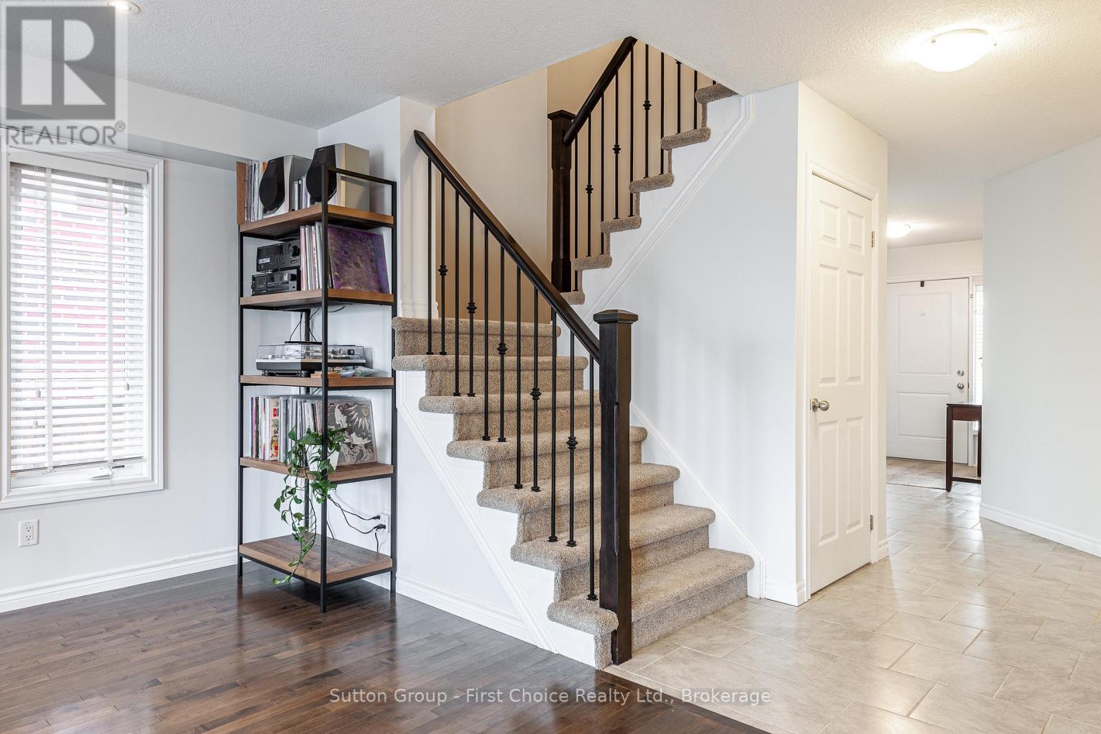 566 Forman Avenue, Stratford, Ontario  N5A 0C6 - Photo 23 - X12173518