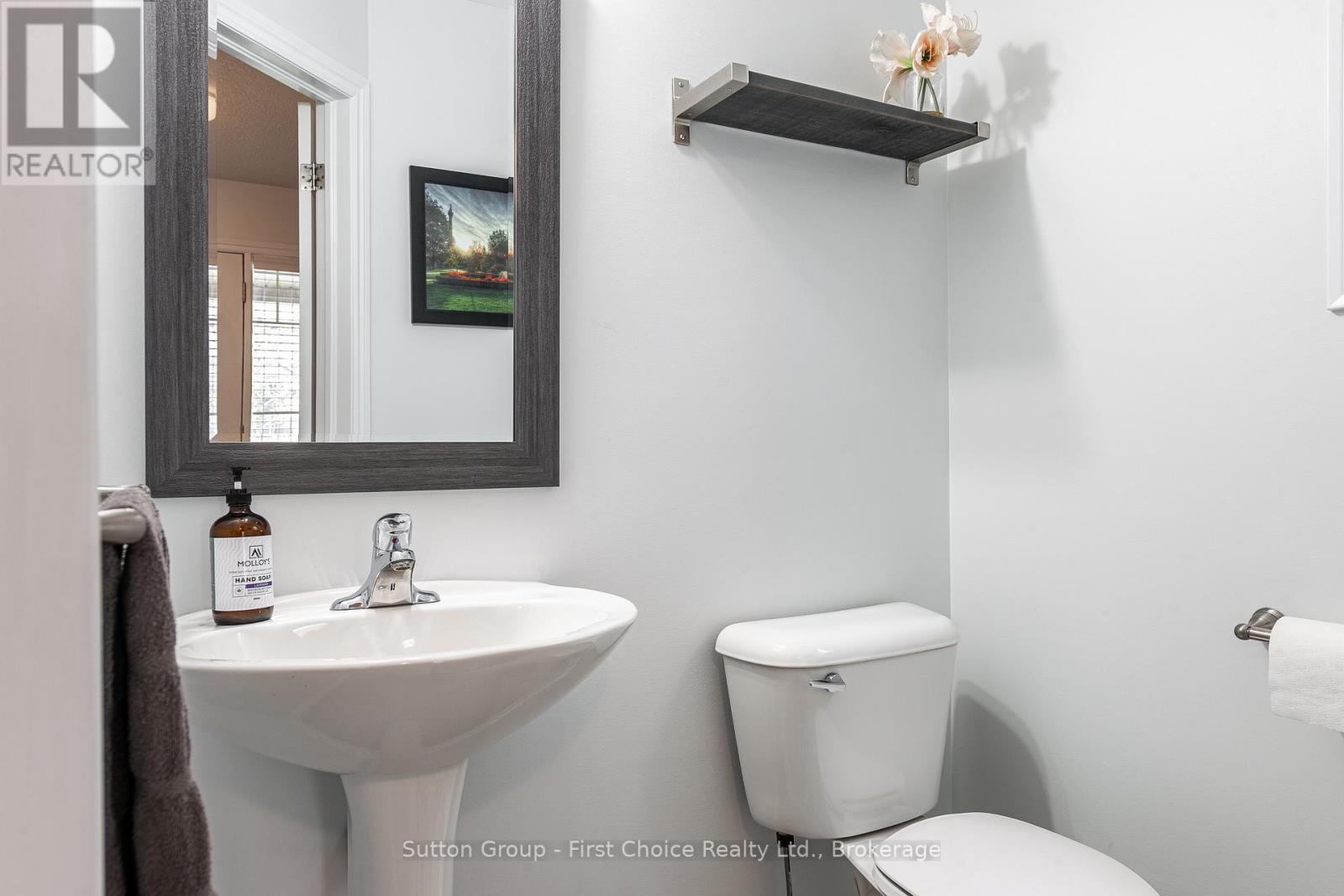 566 Forman Avenue, Stratford, Ontario  N5A 0C6 - Photo 8 - X12173518