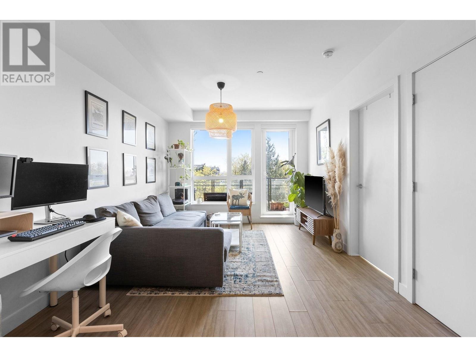 309 747 E 3rd Street, North Vancouver, British Columbia  V7L 1G8 - Photo 4 - R3001673