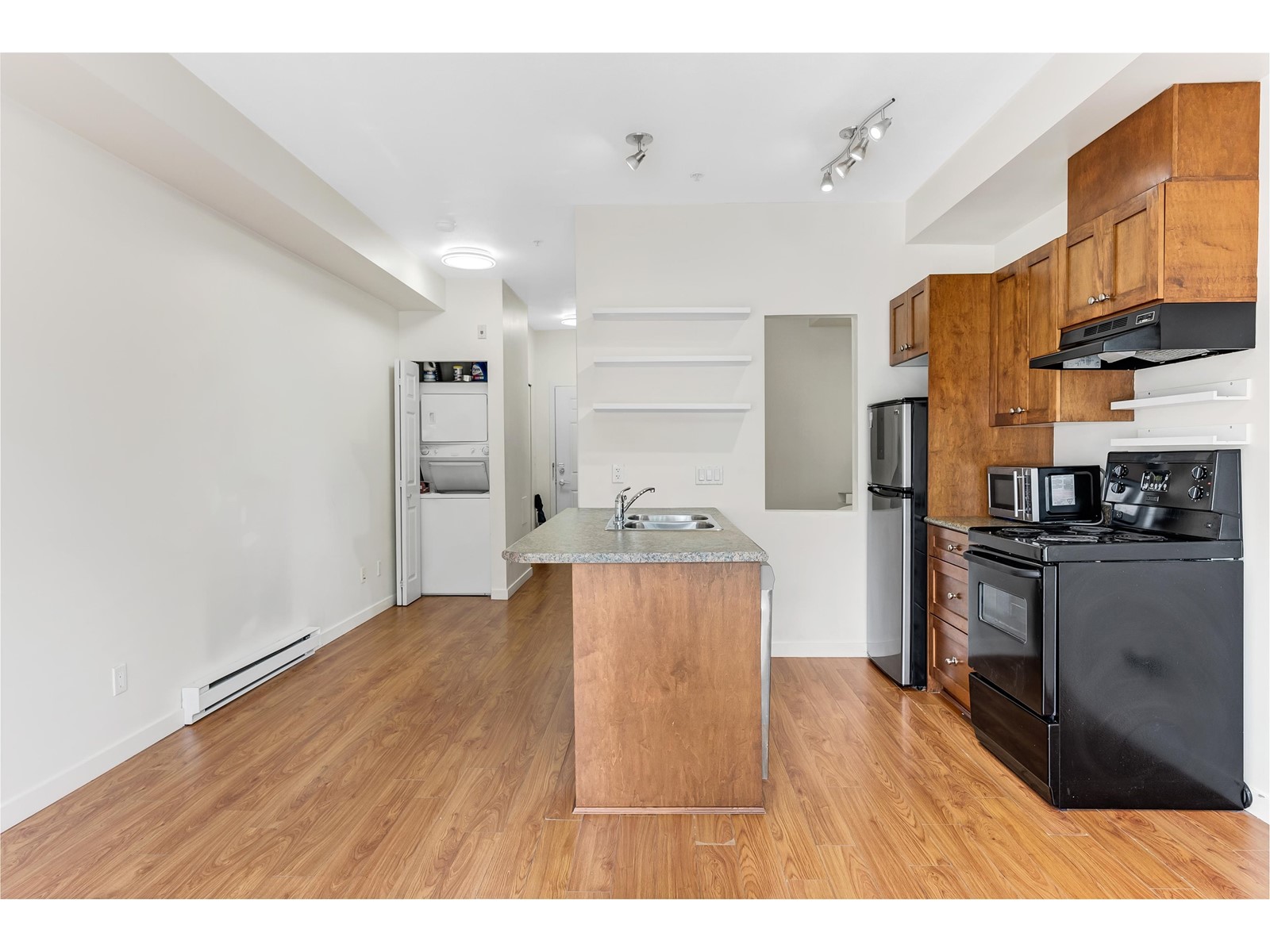 321 13277 108 Avenue, Surrey, British Columbia  V3T 0A9 - Photo 11 - R3006096