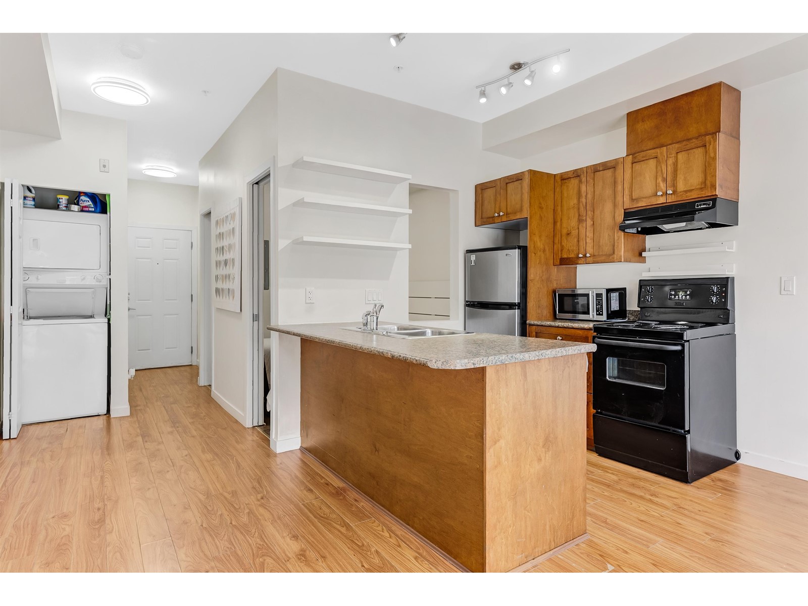 321 13277 108 Avenue, Surrey, British Columbia  V3T 0A9 - Photo 10 - R3006096
