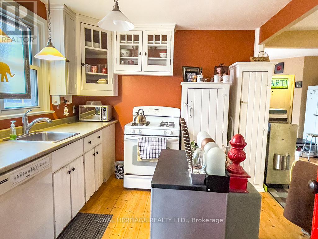 71 Wright Avenue, Belleville, Ontario  K8P 4E7 - Photo 12 - X12061880