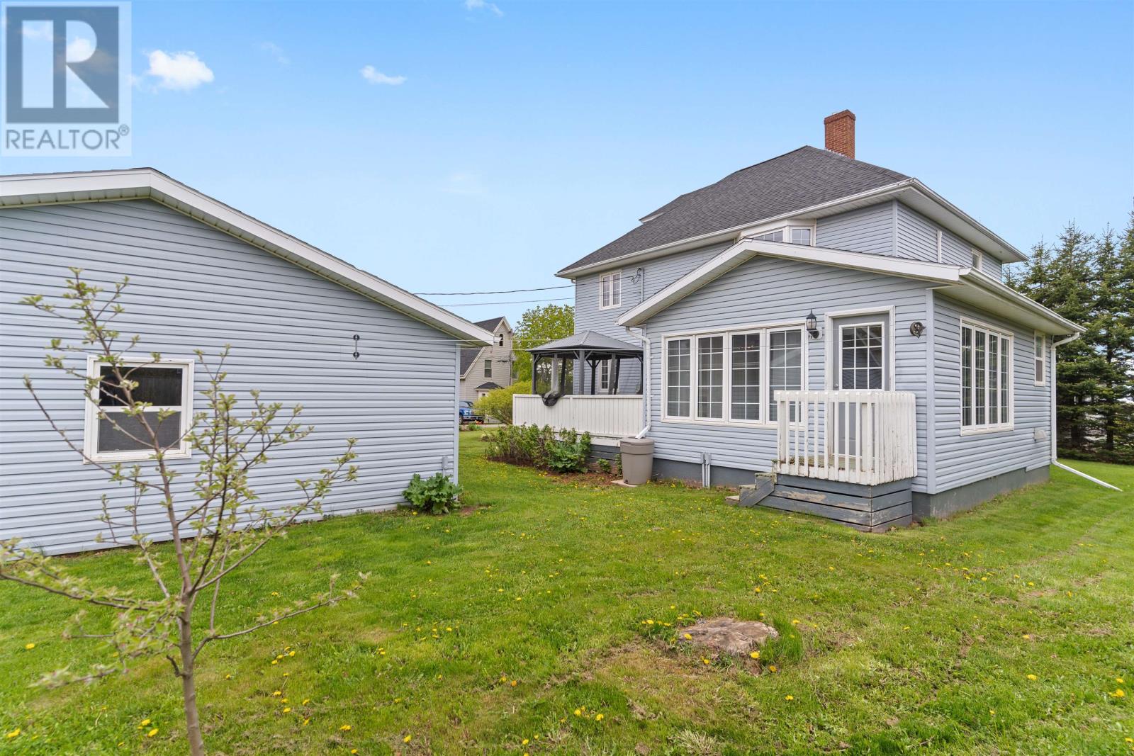 Property at 1 Chestnut Street image 3