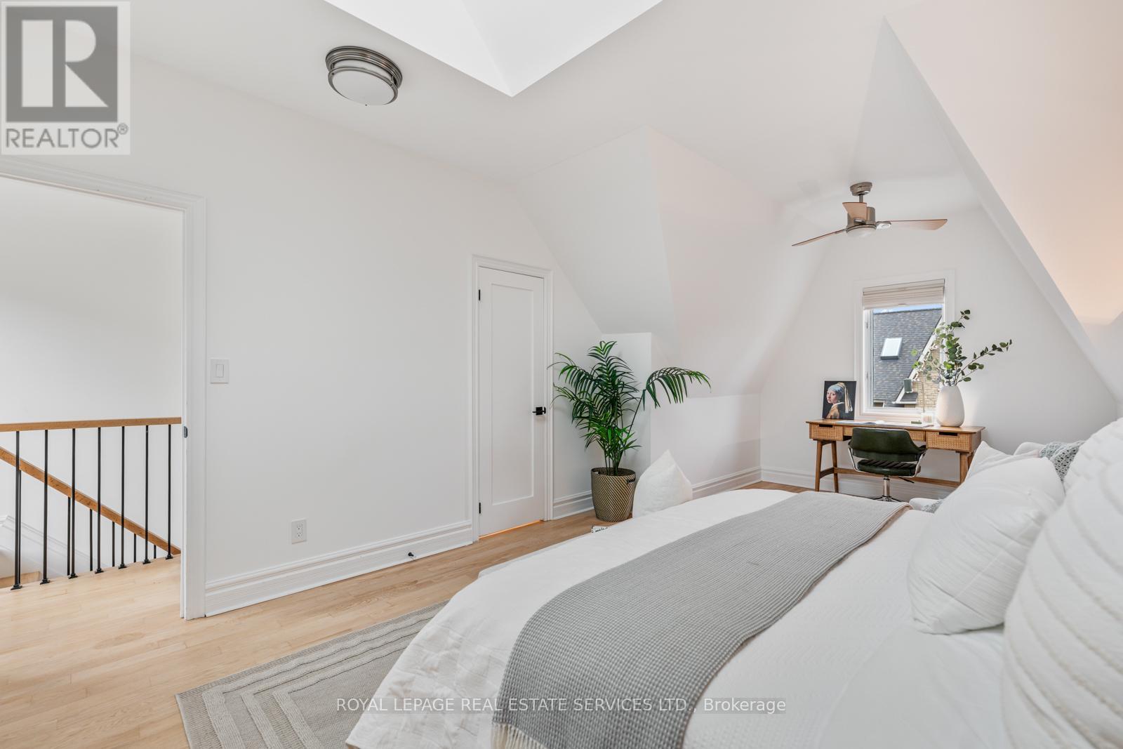 14 Lukow Terrace, Toronto, Ontario  M6R 3B8 - Photo 27 - W12173464