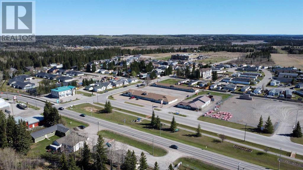 701 Main Avenue W, Sundre, Alberta  T0M 1X0 - Photo 10 - A2217747