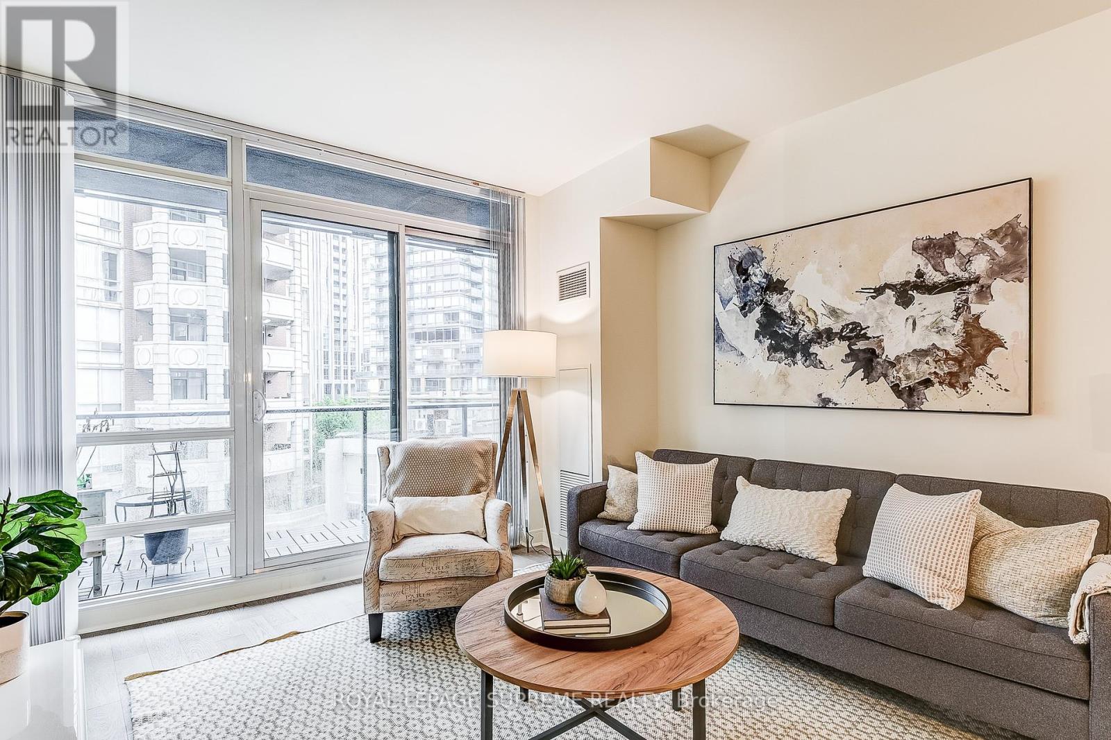 619 - 825 Church Street, Toronto (Rosedale-Moore Park), Ontario  M4W 3Z4 - Photo 15 - C12173530