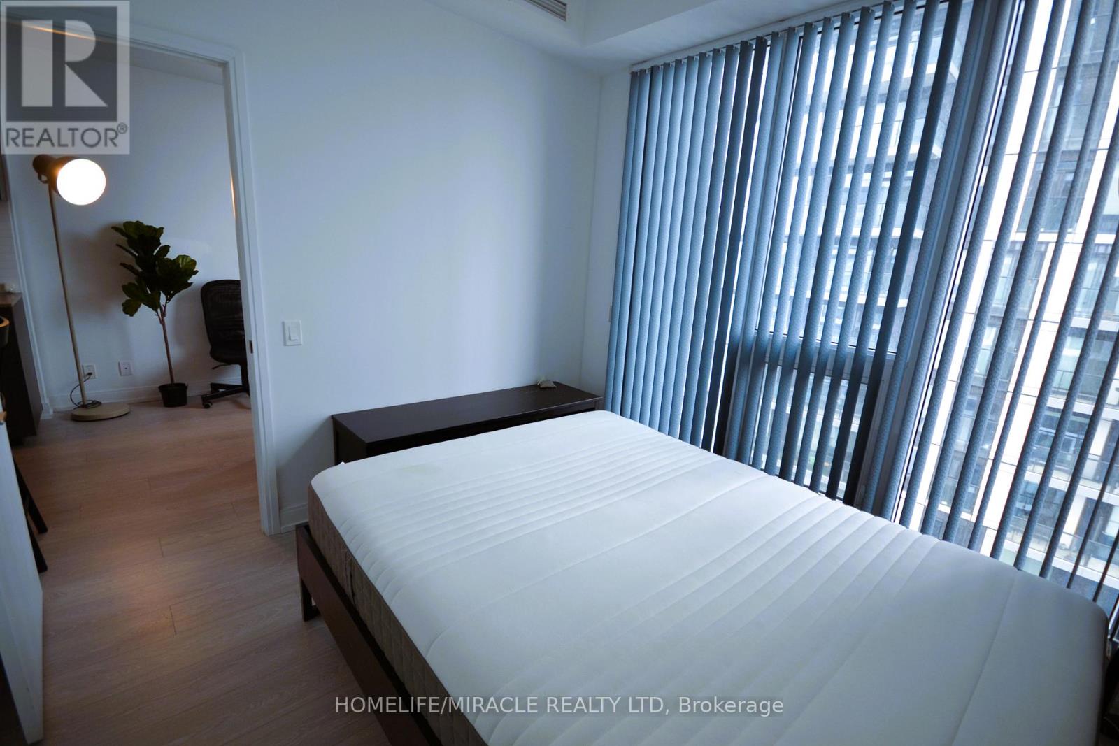 3615 - 181 Dundas Street E, Toronto, Ontario  M5A 0N5 - Photo 11 - C12173546