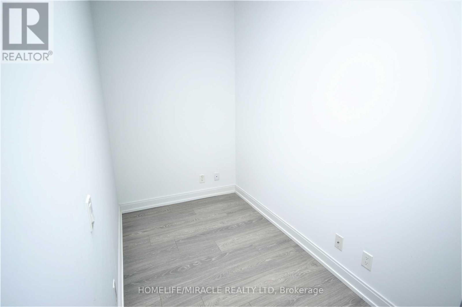 3615 - 181 Dundas Street E, Toronto, Ontario  M5A 0N5 - Photo 15 - C12173546