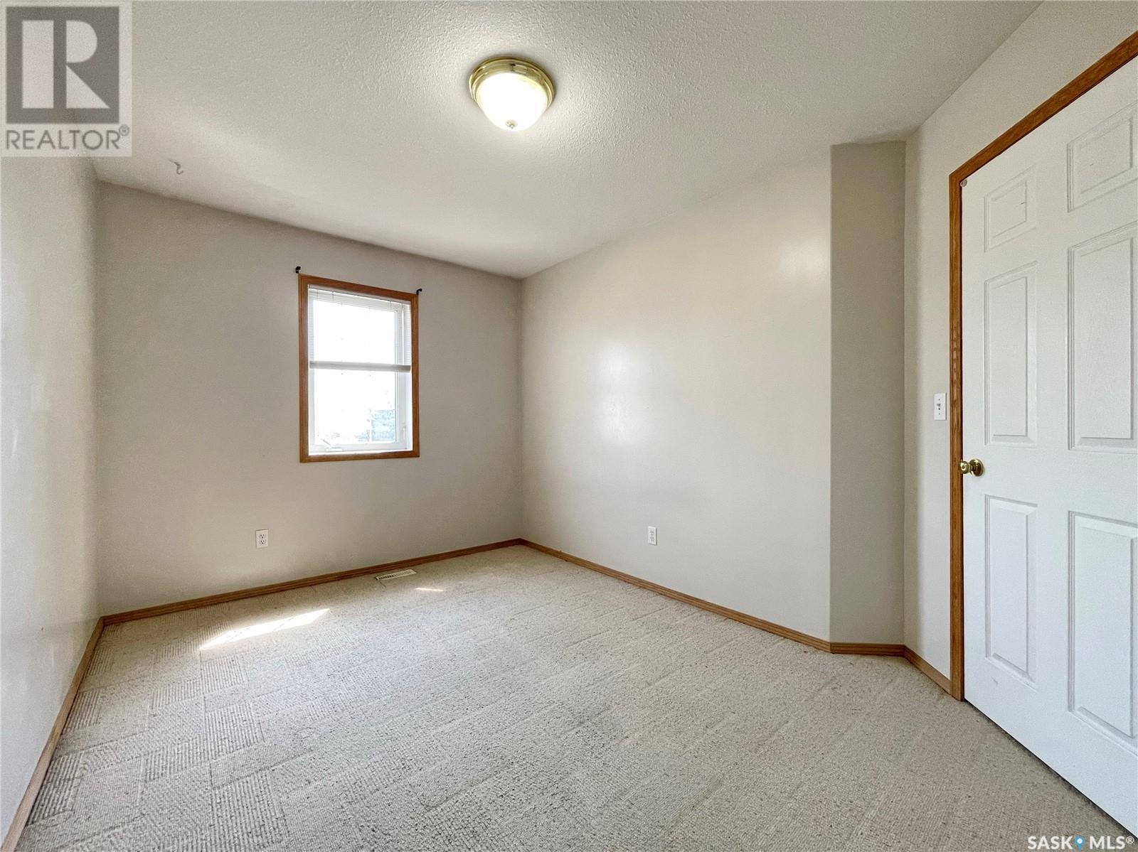 2 110 Keevil Crescent, Saskatoon, Saskatchewan  S7N 4L9 - Photo 34 - SK007156