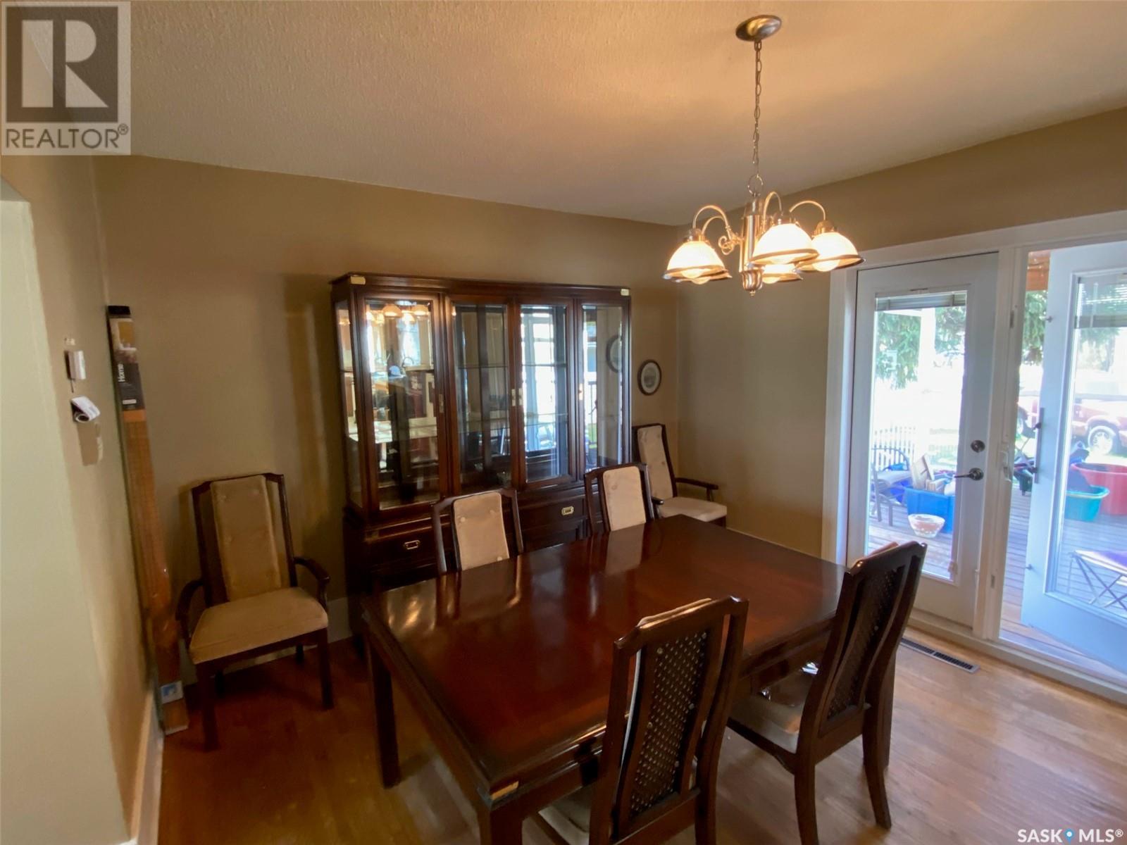 186 Second Avenue, Yorkton, Saskatchewan  S3N 1G7 - Photo 3 - SK007155
