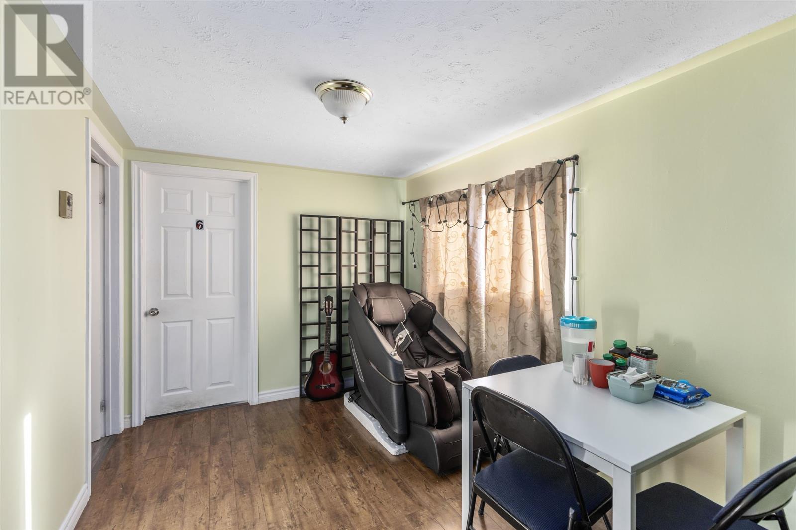 204 Goulais Ave, Sault Ste. Marie, Ontario  P6C 4Z8 - Photo 3 - SM250071