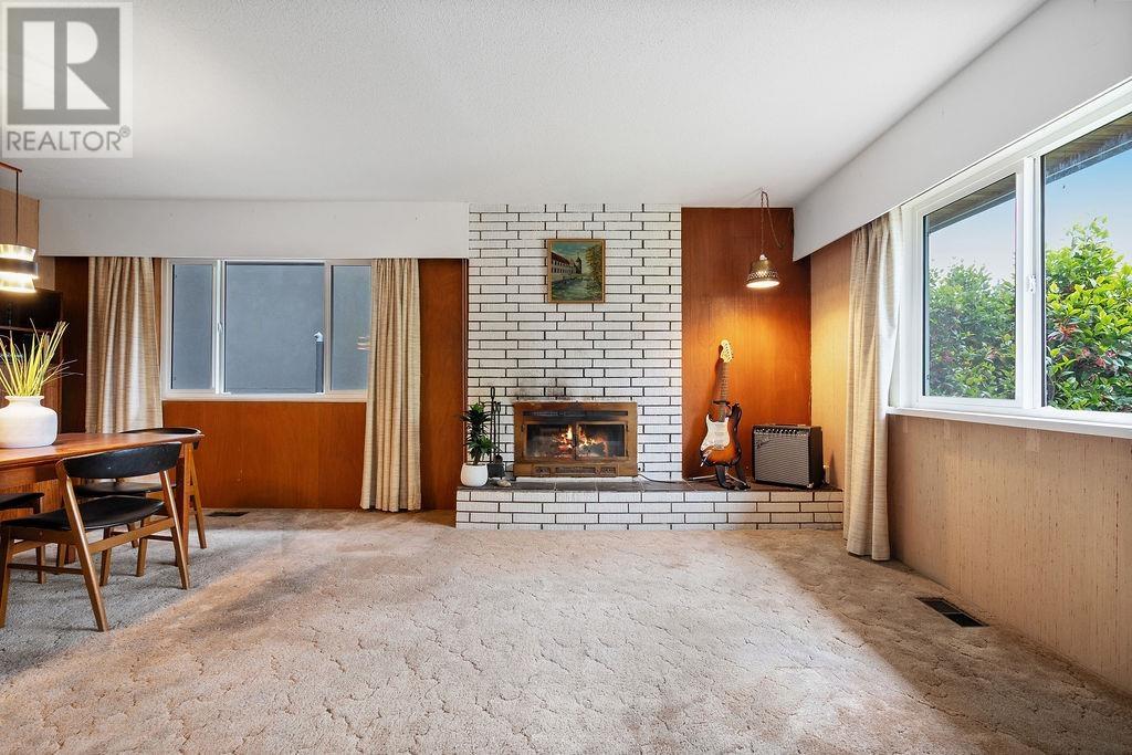 1560 Burrill Avenue, North Vancouver, British Columbia  V7K 1L9 - Photo 7 - R3005097