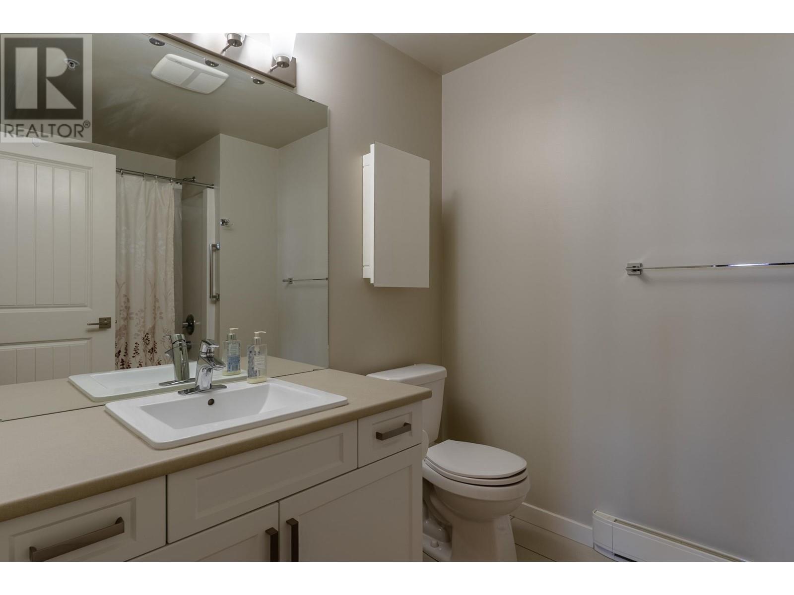 3731 Casorso Road Unit# 211, Kelowna, BC V1W5E9