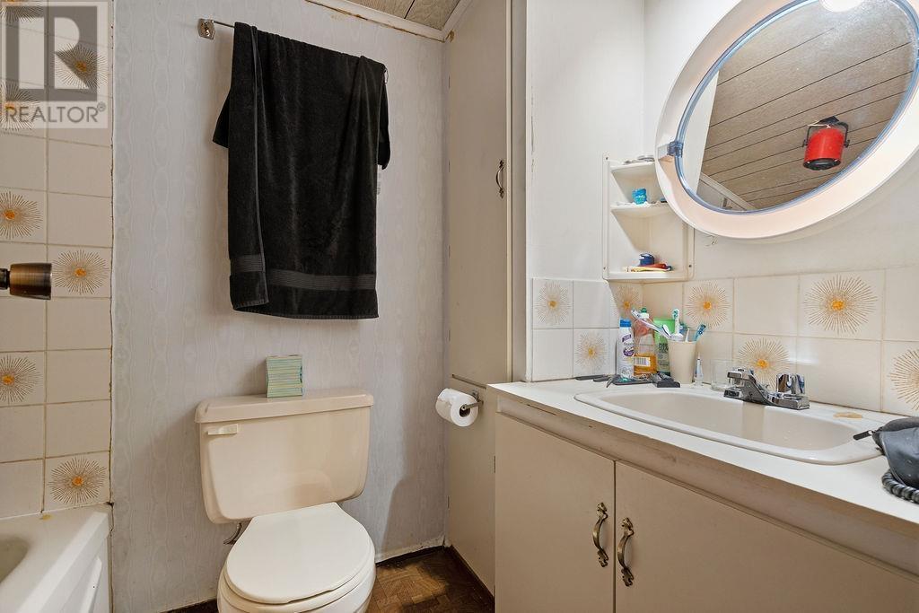 1560 Burrill Avenue, North Vancouver, British Columbia  V7K 1L9 - Photo 23 - R3005097