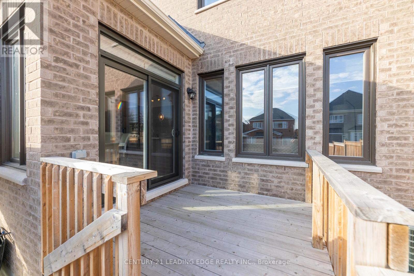 55 Bartram Crescent, Bradford West Gwillimbury, Ontario  L3Z 0T3 - Photo 36 - N12173515
