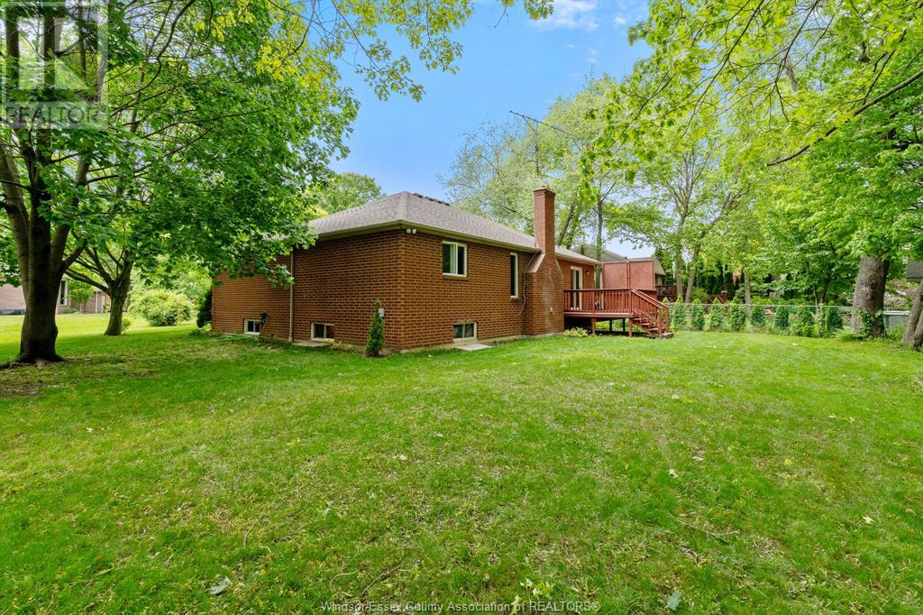 775 Gilbert Avenue, Lasalle, Ontario  N9J 3J8 - Photo 33 - 25013062