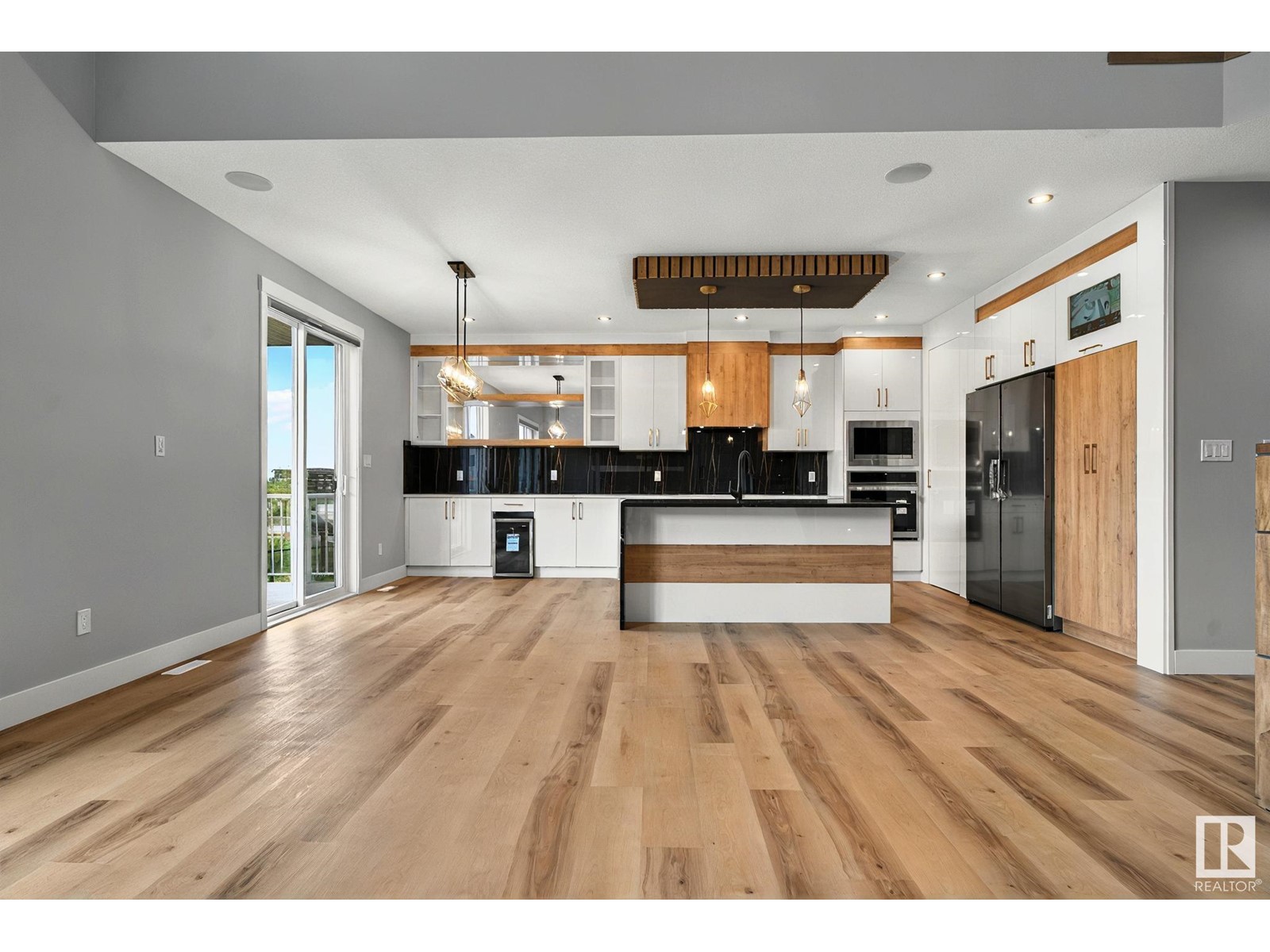 Property at 297 NELSON DR image 4