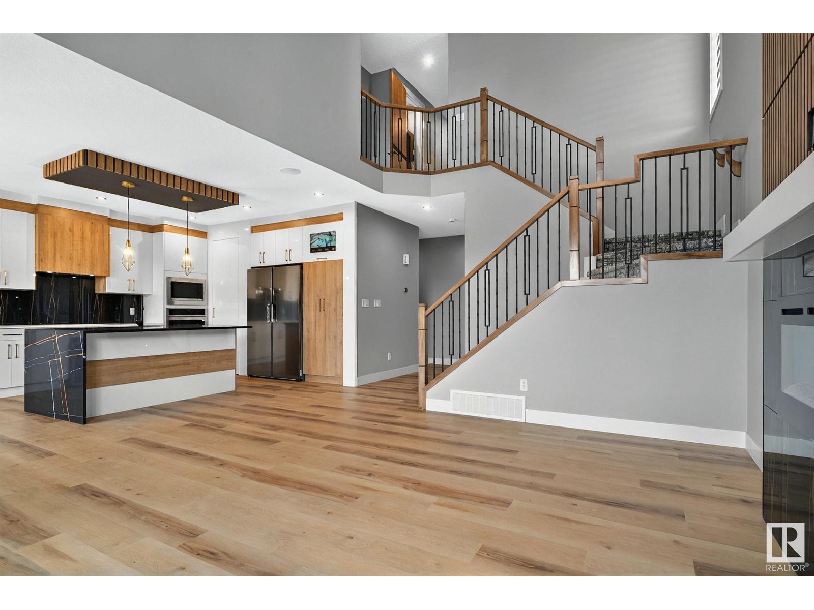 Property at 297 NELSON DR image 5