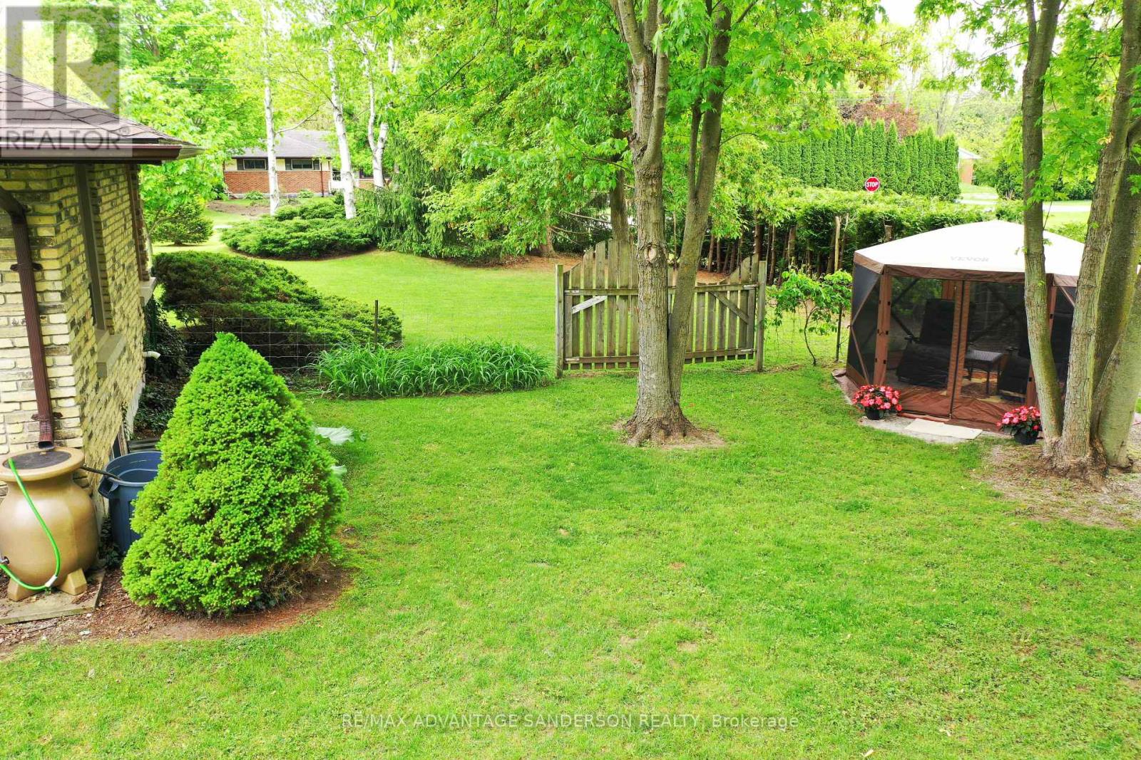 8 Currie Court, Middlesex Centre (Poplar Hill), Ontario  N0M 2A0 - Photo 15 - X12173591
