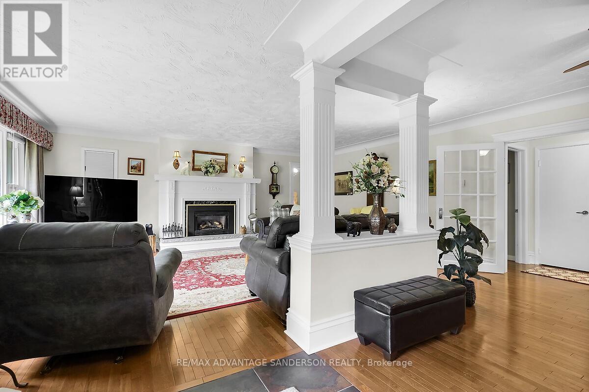 8 Currie Court, Middlesex Centre (Poplar Hill), Ontario  N0M 2A0 - Photo 17 - X12173591