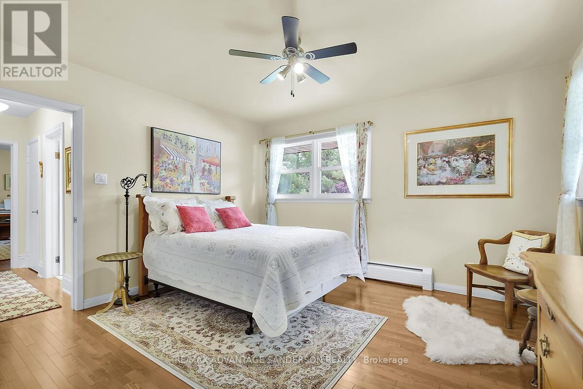 8 Currie Court, Middlesex Centre (Poplar Hill), Ontario  N0M 2A0 - Photo 31 - X12173591