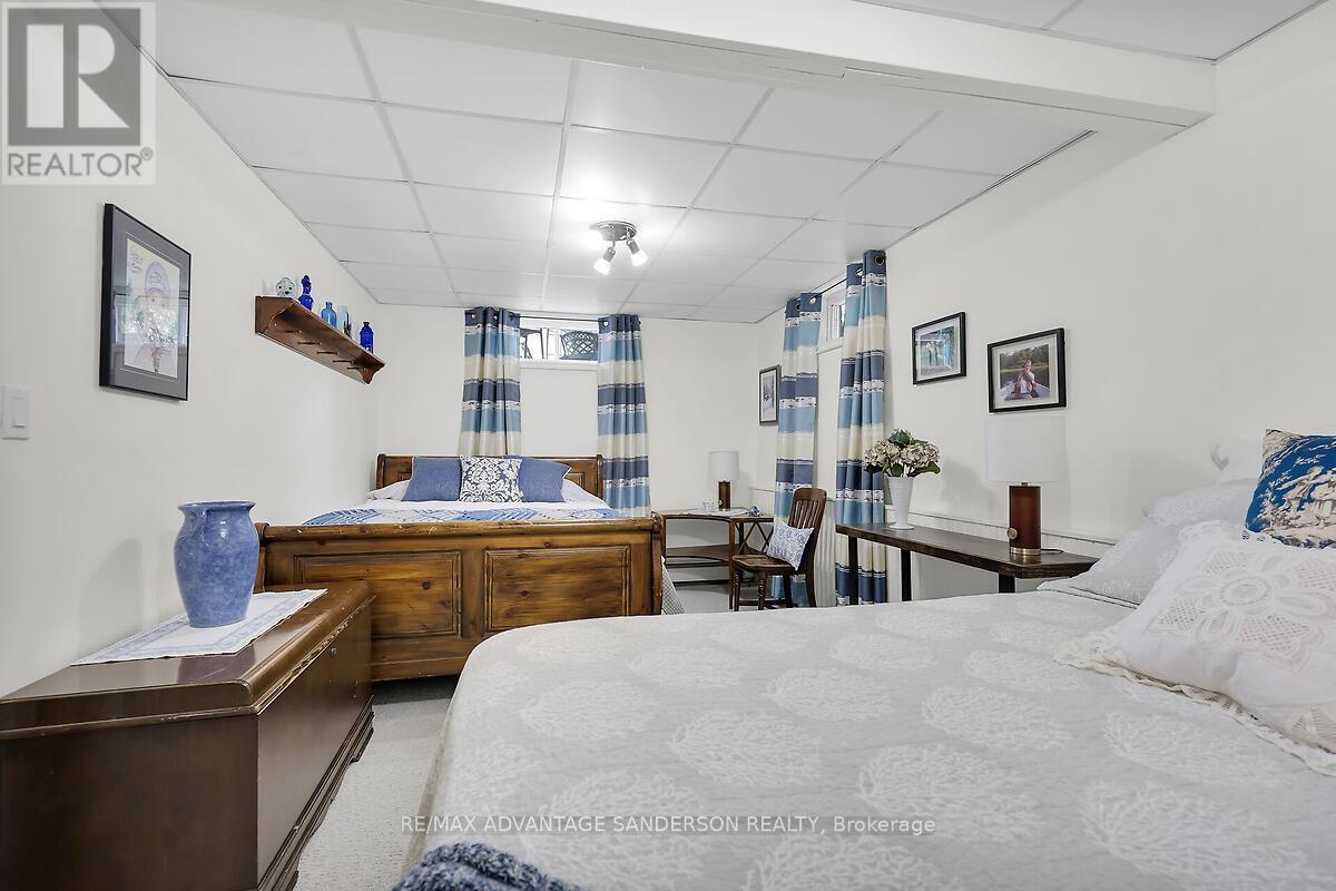 8 Currie Court, Middlesex Centre (Poplar Hill), Ontario  N0M 2A0 - Photo 42 - X12173591