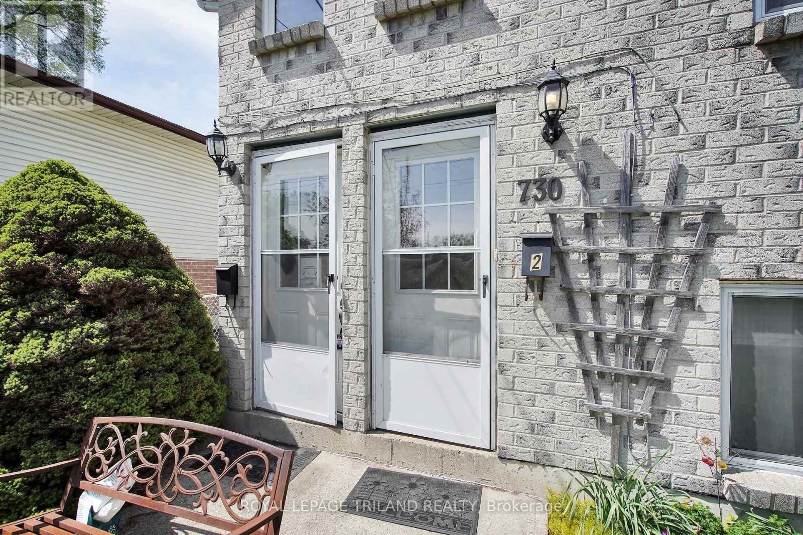 730 Walker Street, London East, Ontario  N5Z 1J2 - Photo 2 - X12173627