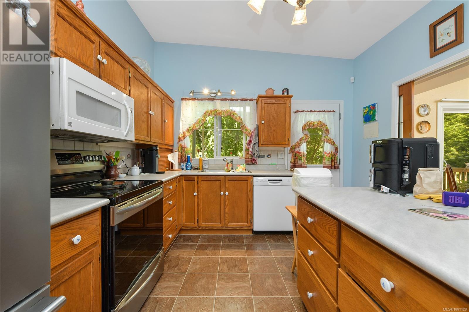 6790 Pascoe Rd, Sooke, British Columbia  V9Z 0J3 - Photo 8 - 1001129