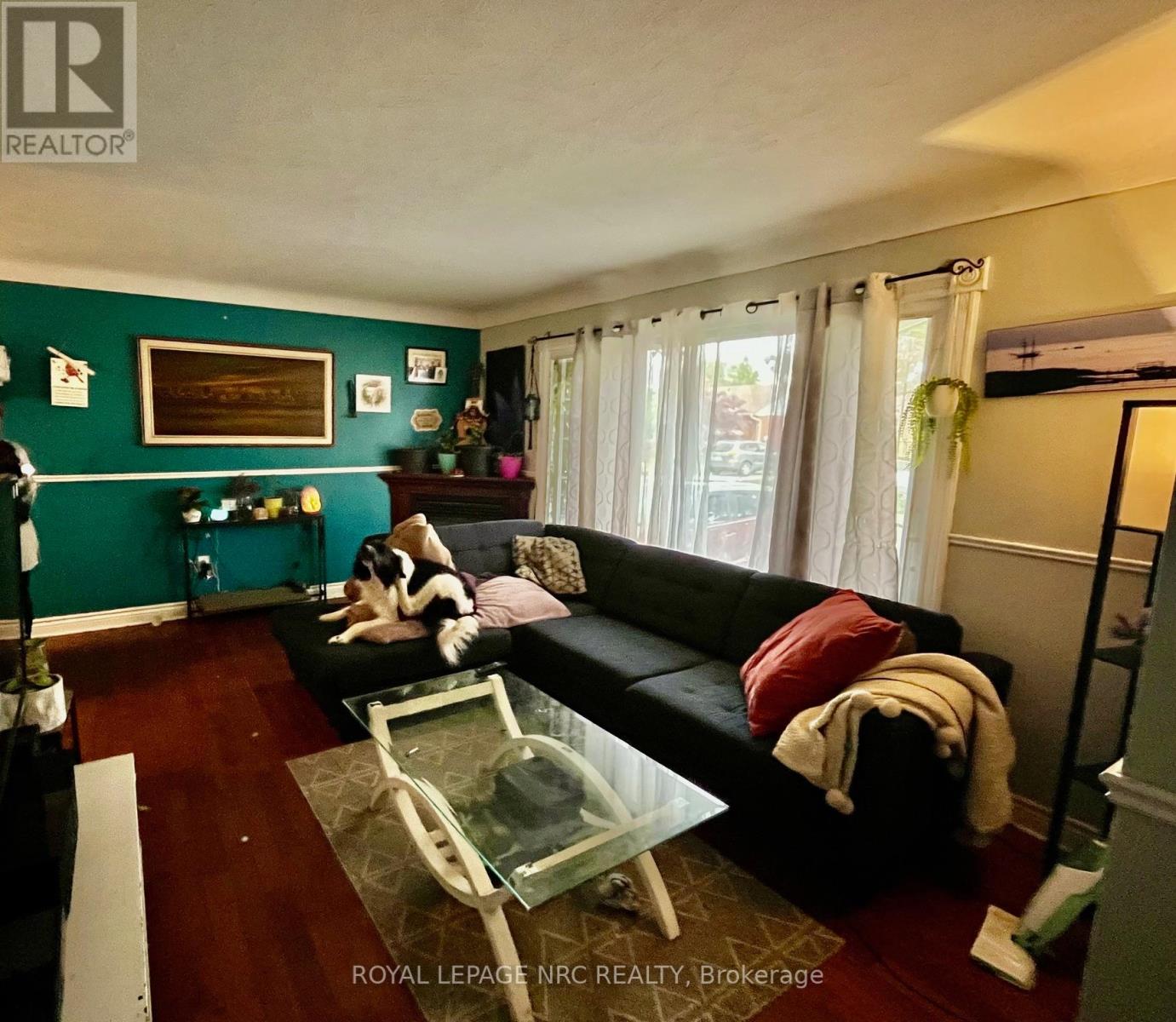 32 Buchanan Road, St. Catharines, Ontario  L2M 4R6 - Photo 5 - X12173755
