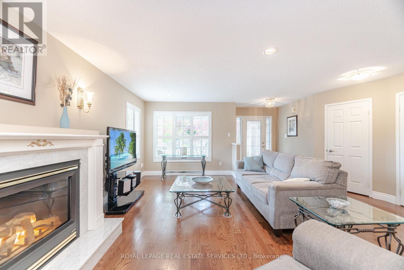 204 Eaton Street, Halton Hills, Ontario  L7G 5Y2 - Photo 12 - W12173117