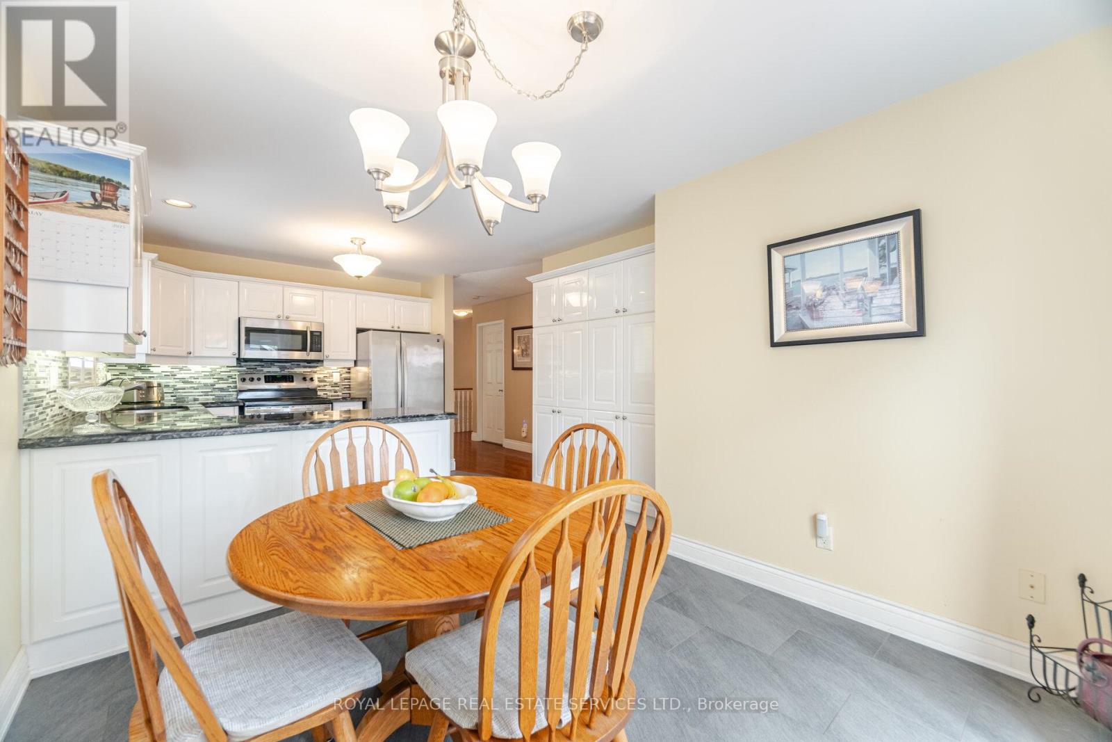 204 Eaton Street, Halton Hills, Ontario  L7G 5Y2 - Photo 20 - W12173117